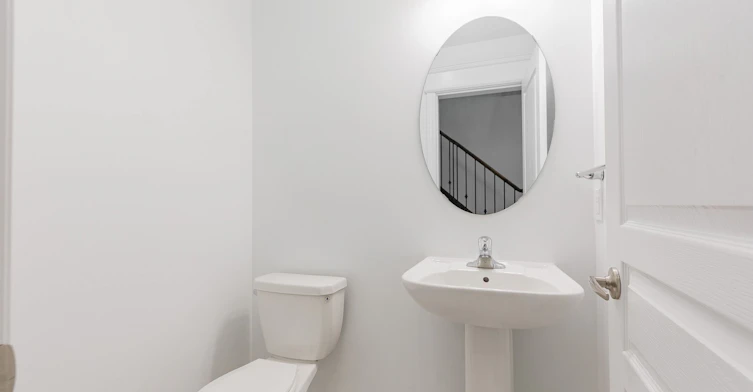 7 Plantain Lane, Richmond Hill, ON, L4E 1B8 - 10