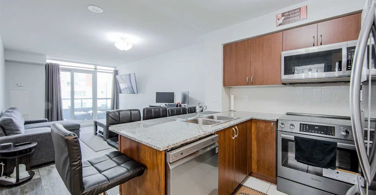 209-55 South Town Centre Boulevard, Markham, ON, L6G 0B1 - 8