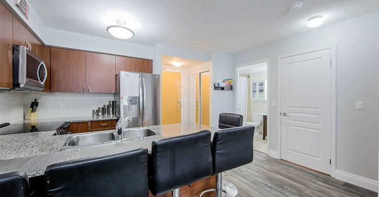 209-55 South Town Centre Boulevard, Markham, ON, L6G 0B1 - 15