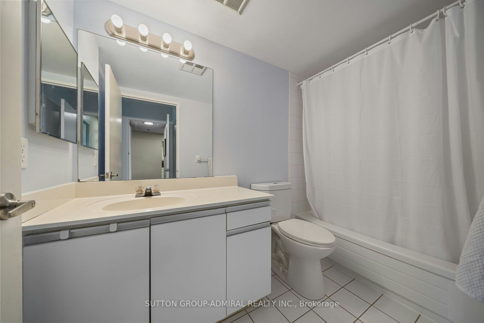 1103-81 Townsgate Drive, Vaughan, ON, L4J 8E6 - 21