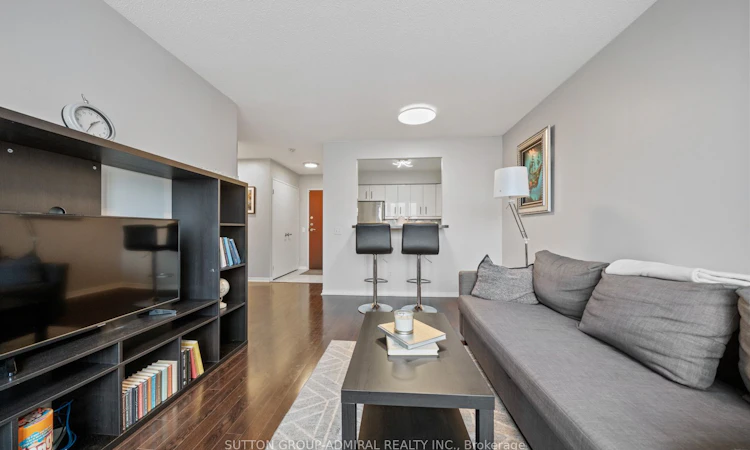 1103-81 Townsgate Drive