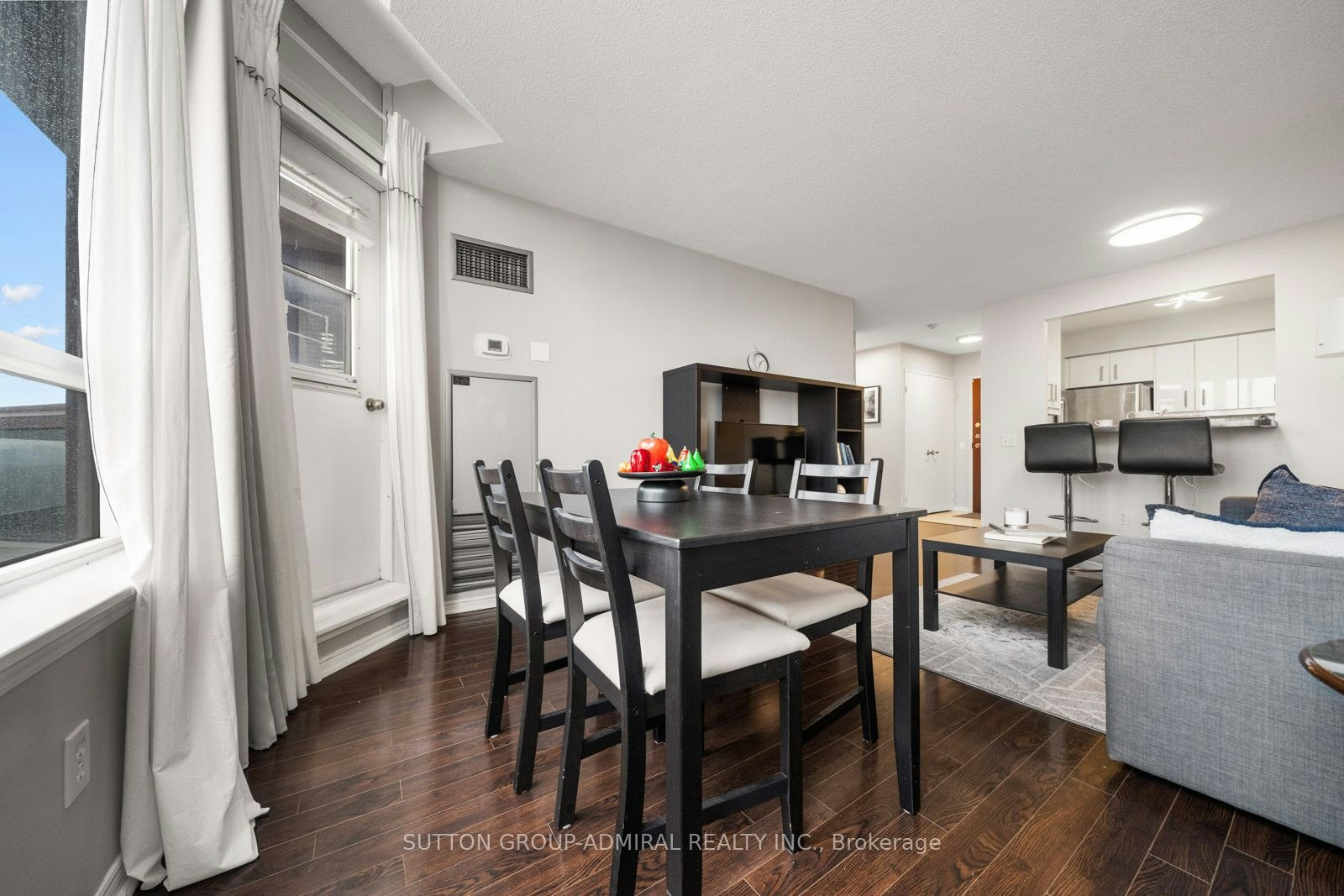 1103-81 Townsgate Drive, Vaughan, ON, L4J 8E6 - 11