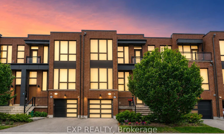 20 Crestridge Drive