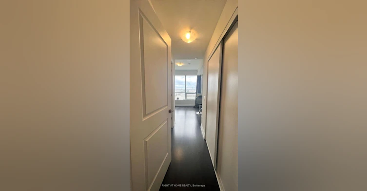 704-9075 Jane Street, Vaughan, ON, L4K 0L7 - 13