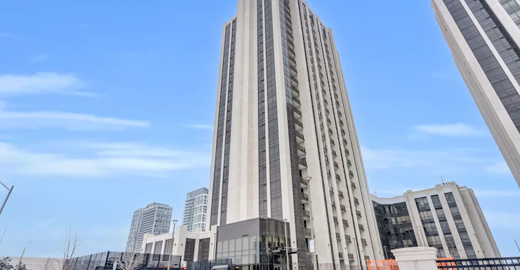 704-9075 Jane Street, Vaughan, ON, L4K 0L7 - 2