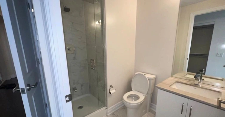 704-9075 Jane Street, Vaughan, ON, L4K 0L7 - 9