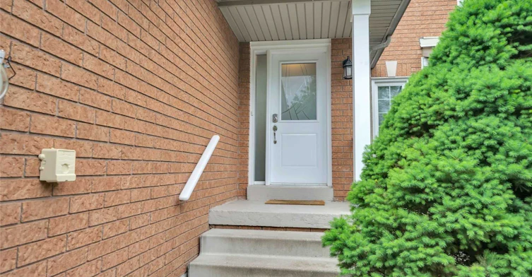 94 October Lane, Aurora, ON, L4G 6Z8 - 2