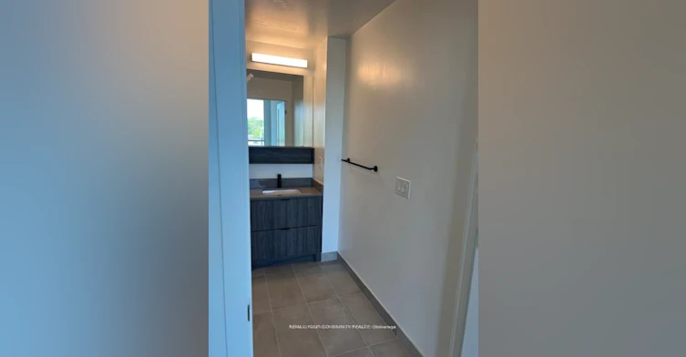 323-8888 Yonge Street, Richmond Hill, ON, L4C 5V6 - 11