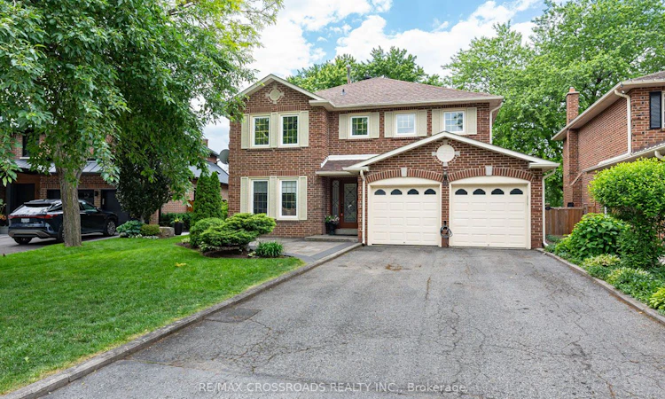 16 Heisey Drive