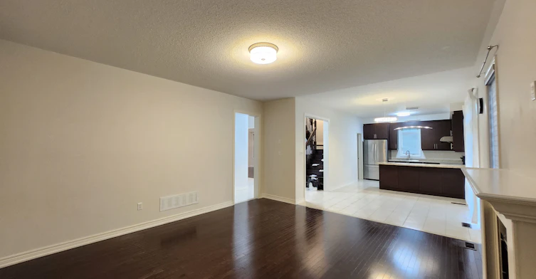 1237 Atkins Drive, Newmarket, ON, L3X 0C8 - 3