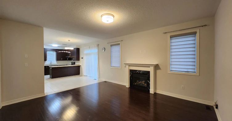 1237 Atkins Drive, Newmarket, ON, L3X 0C8 - 4