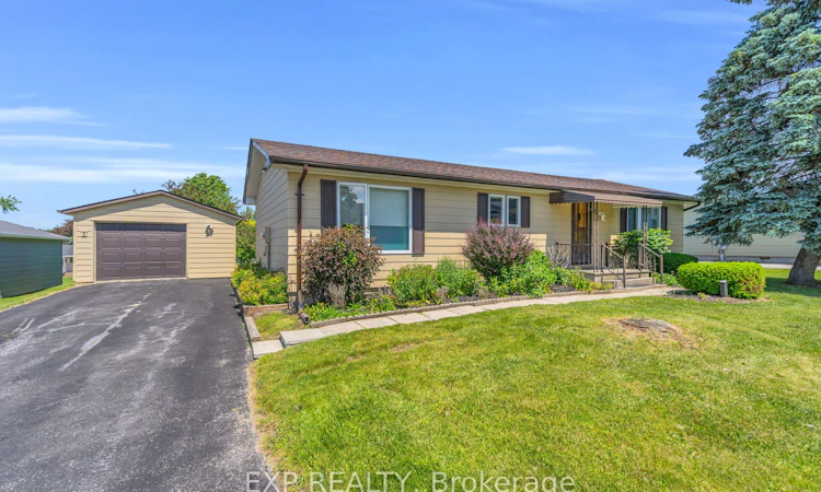 5 Inlet Court