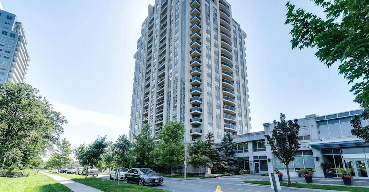 709-7 North Park Road, Vaughan, ON, L4J 0C9