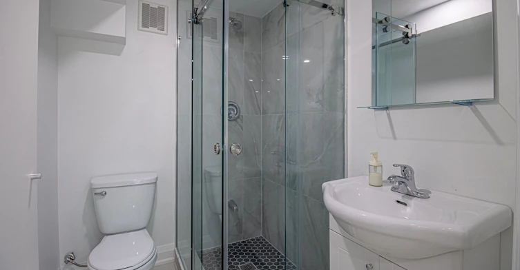 2-88 Highland Park Boulevard, Markham, ON, L3T 1B5 - 4