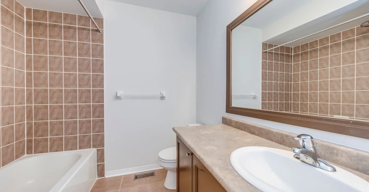 7 Marshview Avenue, Aurora, ON, L4G 7W2 - 20