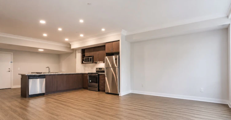 Th112-89 South Town Centre Boulevard, Markham, ON, L6G 0E8 - 3