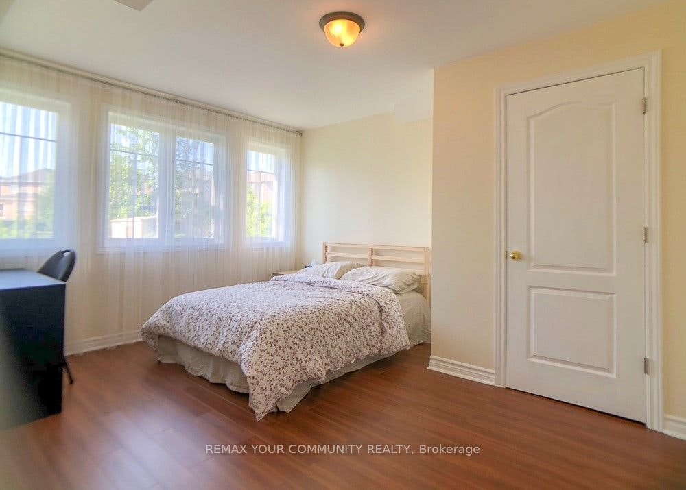 57 Old Orchard Crescent, Richmond Hill, ON, L4S 0A2 - 3