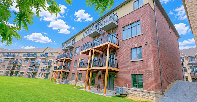 73 West Village Lane, Markham, ON, L6C 3L5 - 4