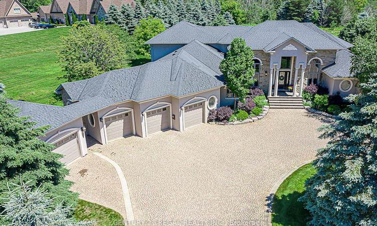 16 Lake Woods Drive