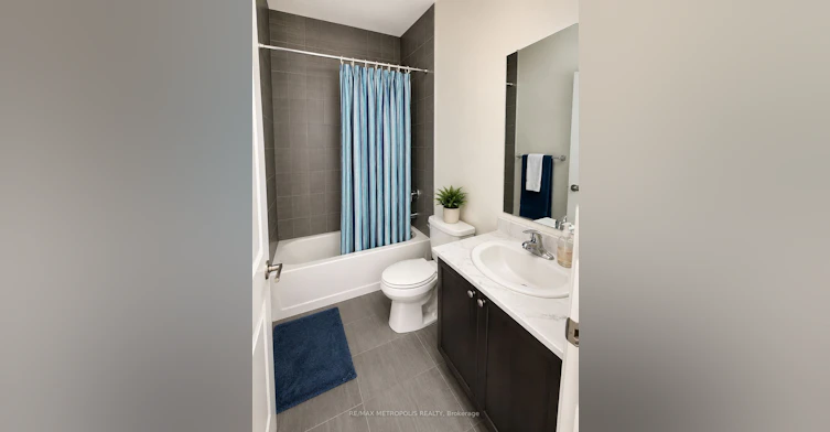 MAIN & UPPER-13 Mohandas Drive, Markham, ON, L3S 0E5 - 7