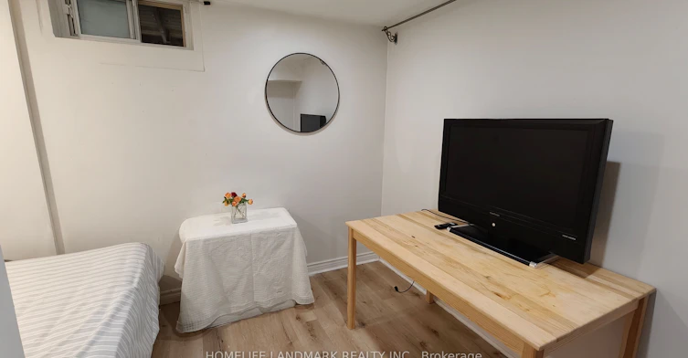 Basement #2-385 Marybay Crescent, Richmond Hill, ON, L4C 2X5