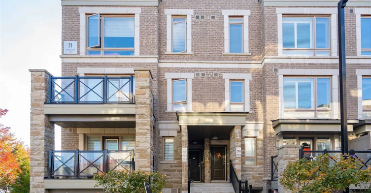 2814-21 Westmeath Lane, Markham, ON, L6B 1N5 - 2