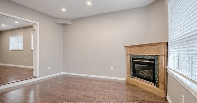 813 Stonehaven Avenue, Newmarket, ON, L3X 2K3 - 6