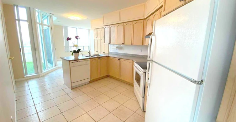 Ph101-5 Emerald Lane, Vaughan, ON, L4J 8P7 - 11