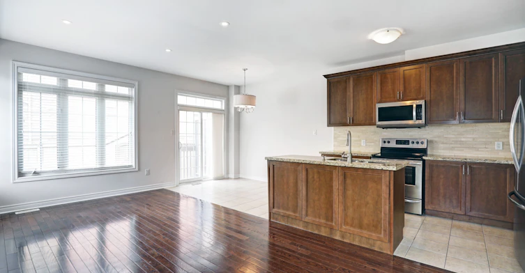 41 Spruce Pine Crescent, Vaughan, ON, L6A 4T3 - 8