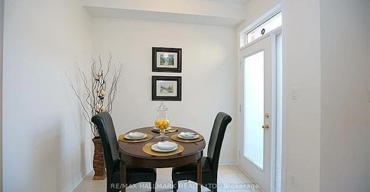 230 Hansard Drive, Vaughan, ON, L4H 0W1 - 4
