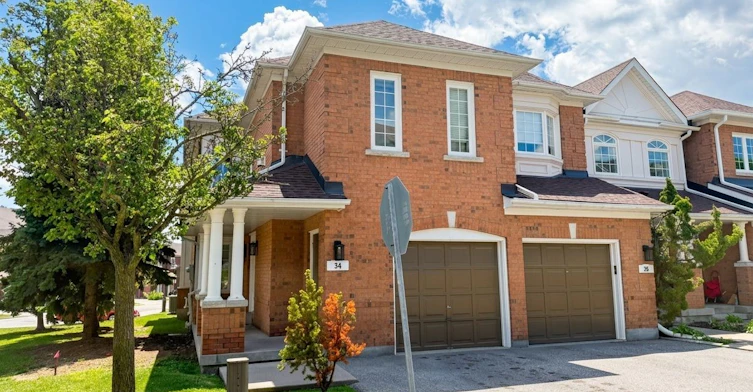 34-190 Harding Blvd W Boulevard, Richmond Hill, ON, L4C 0J9