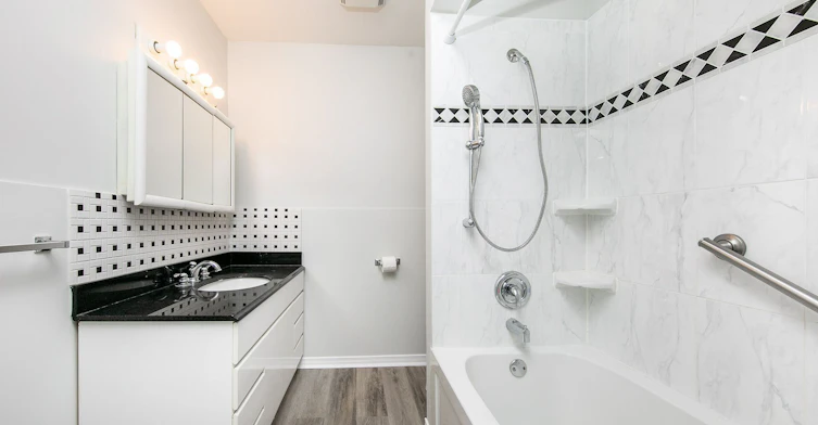 Main-179 Septonne Avenue, Newmarket, ON, L3Y 2W5 - 15
