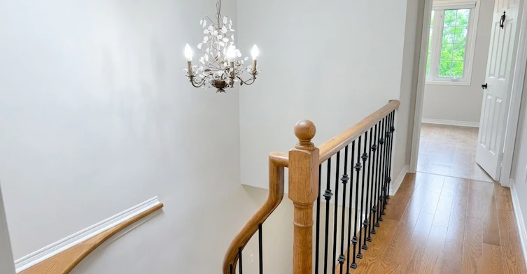 37 Versailles Court, Richmond Hill, ON, L4C 8V6 - 9