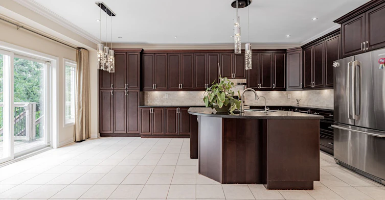 67 Timna Crescent, Vaughan, ON, L6A 4L7 - 10