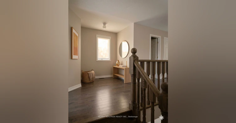 19 Napanee Street, Richmond Hill, ON, L4E 0X3 - 6