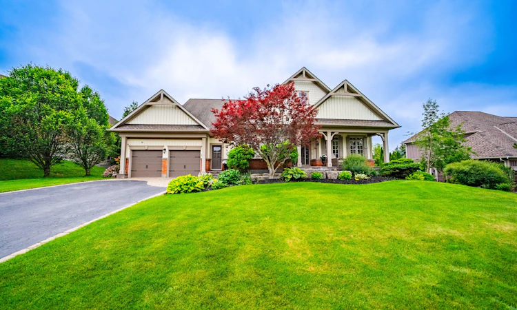 8 Forestgreen Drive