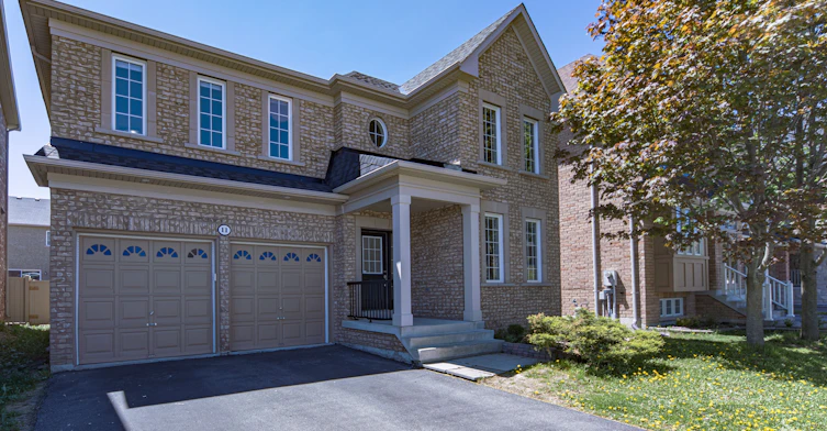 11 Amstel Avenue, Richmond Hill, ON, L4E 0P7