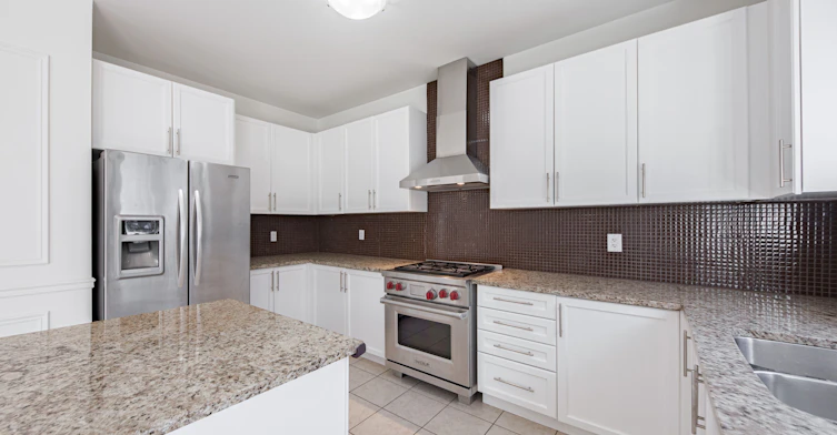 11 Amstel Avenue, Richmond Hill, ON, L4E 0P7 - 16