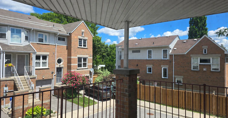 79-105 Brandy Lane Way, Newmarket, ON, L3Y 8P7 - 3
