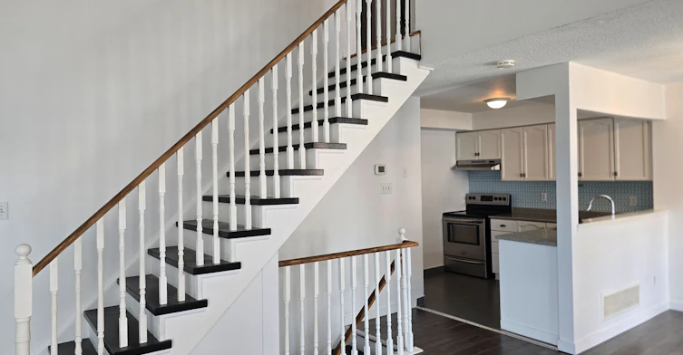 79-105 Brandy Lane Way, Newmarket, ON, L3Y 8P7 - 6