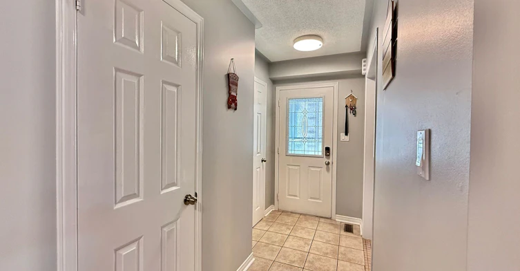 569 Walpole Crescent, Newmarket, ON, L3X 2B5 - 3