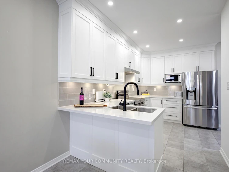 42 Laramie Crescent, Vaughan, ON, L6A 0P8 - 8
