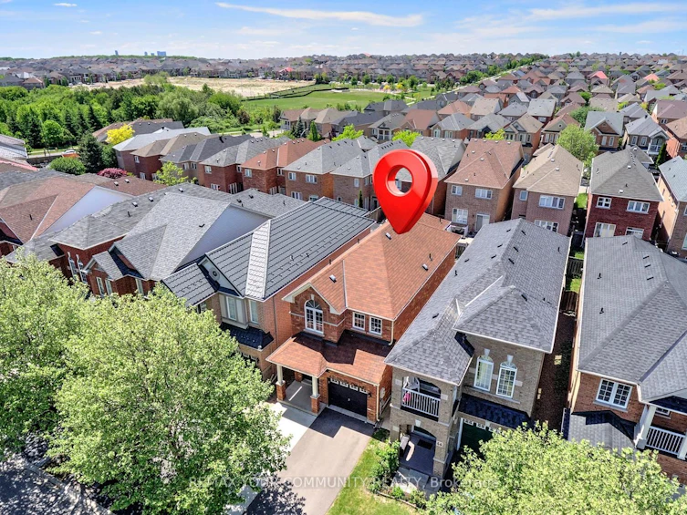 42 Laramie Crescent, Vaughan, ON, L6A 0P8 - 47