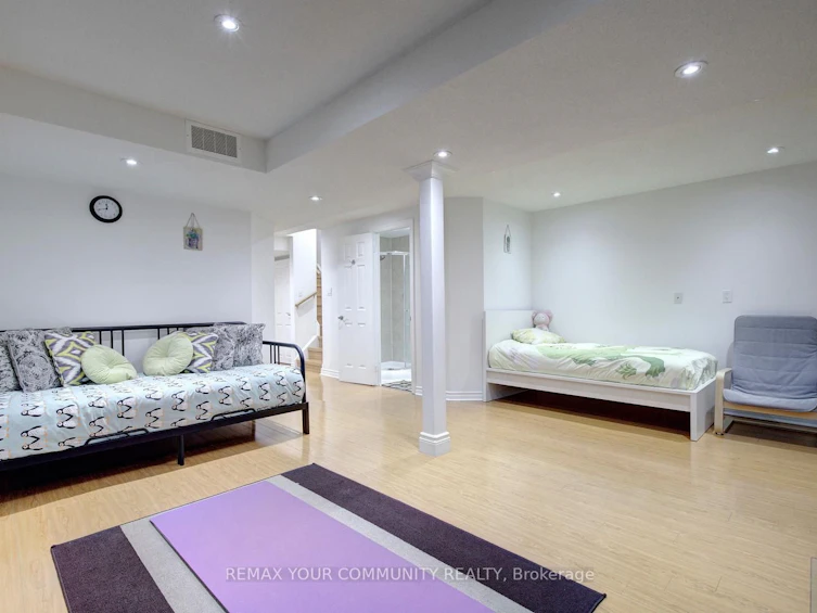 42 Laramie Crescent, Vaughan, ON, L6A 0P8 - 41