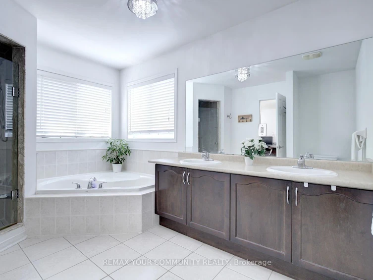 42 Laramie Crescent, Vaughan, ON, L6A 0P8 - 31