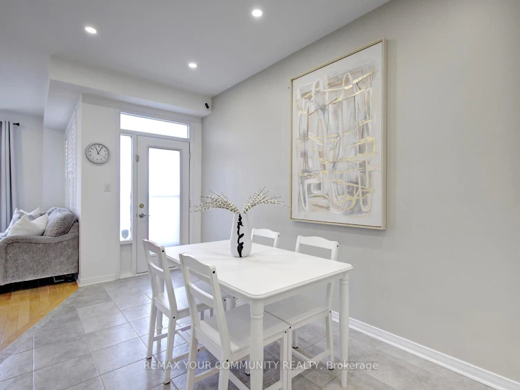 42 Laramie Crescent, Vaughan, ON, L6A 0P8 - 11