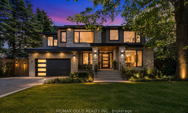 3 Aubrey Avenue