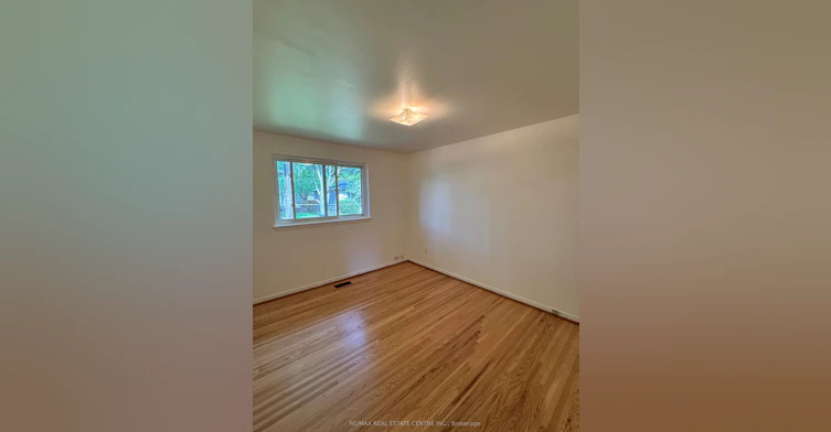 45 Sherwood Forest Drive, Markham, ON, L3P 1P5 - 10