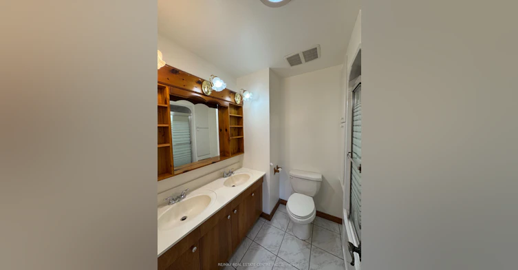 45 Sherwood Forest Drive, Markham, ON, L3P 1P5 - 11