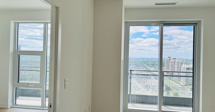 B2408-9751 Markham Road, Markham, ON, L6E 0W3 - 4